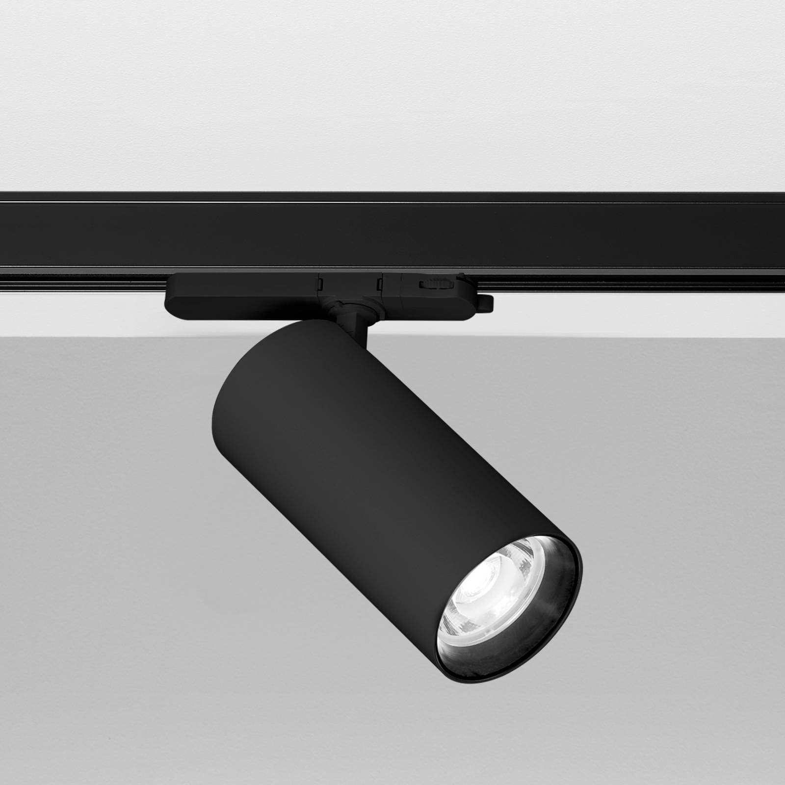 Switch image 5